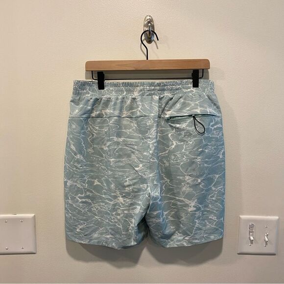 Lululemon Channel Cross Swim Short 7” men’s XL - Picture 5 of 11